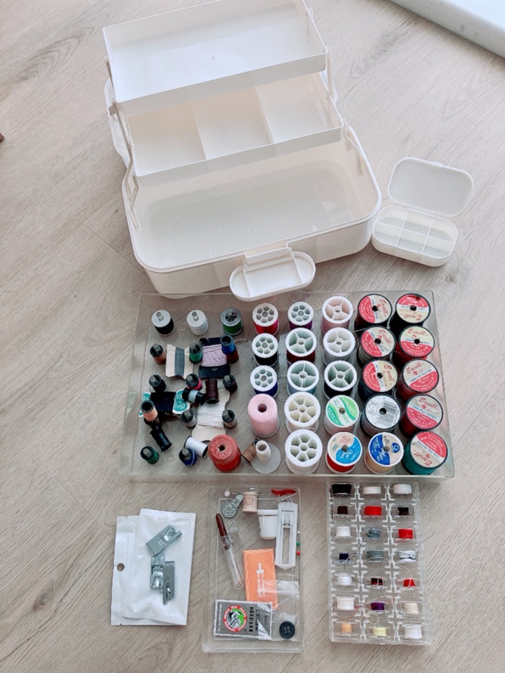 Versatile Storage Case with Sewing Thread & Notions Kit